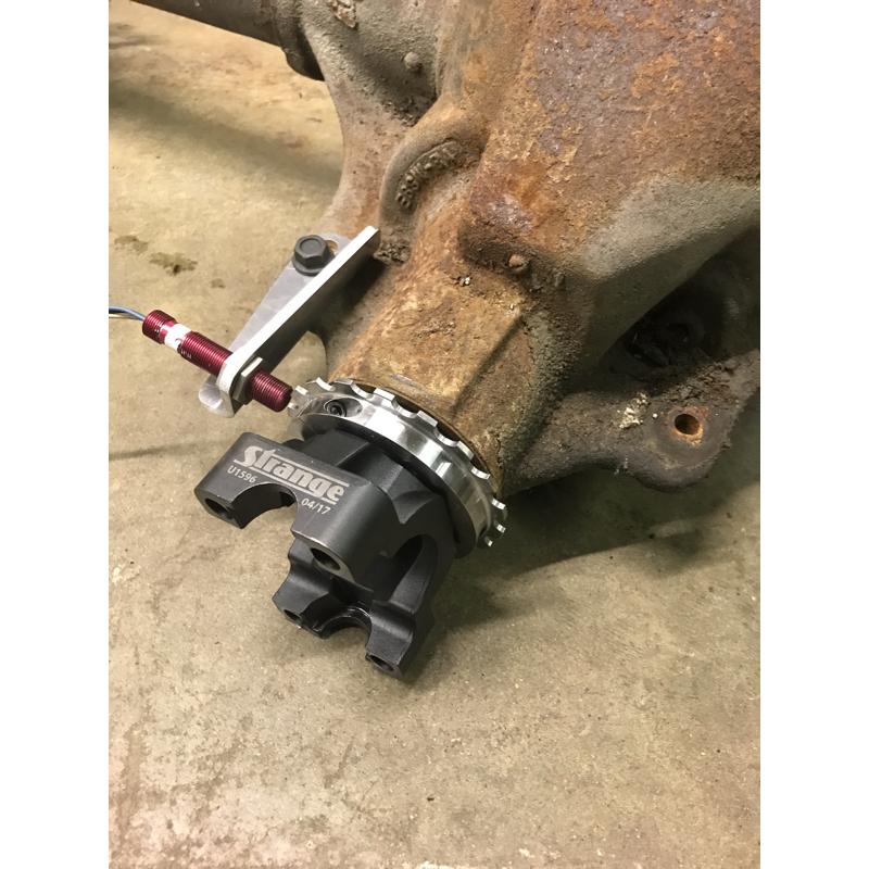 8.8 Driveshaft Sensor Bracket (1/2" Sensor) 1810001 Motion Raceworks